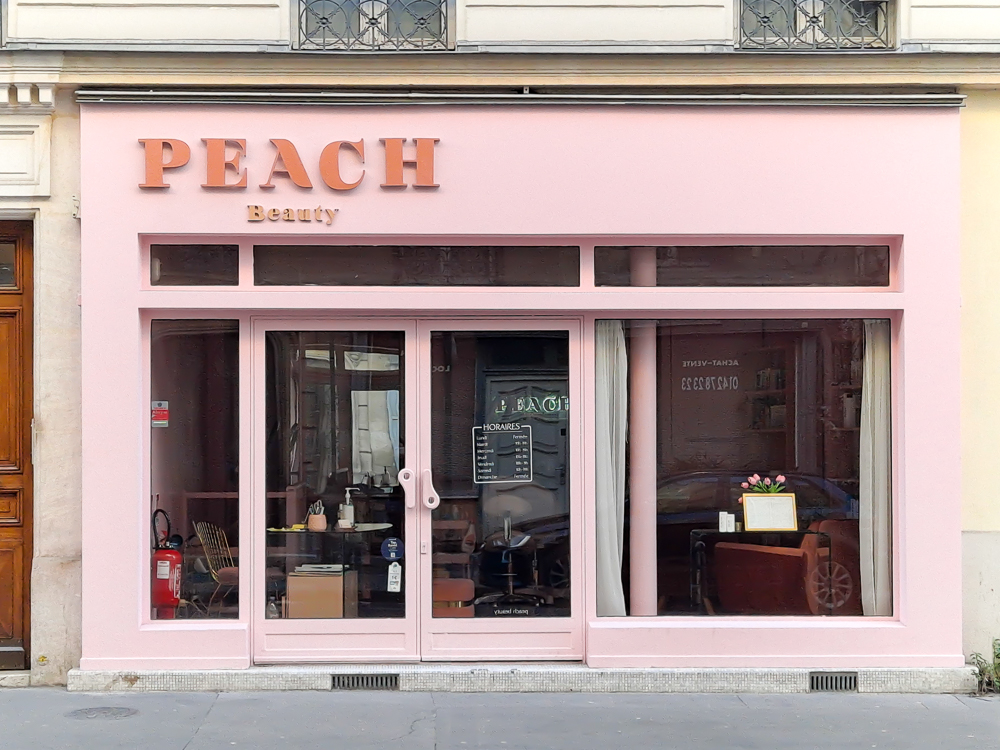 Peach Beauty Salon pour épilation des sourcils