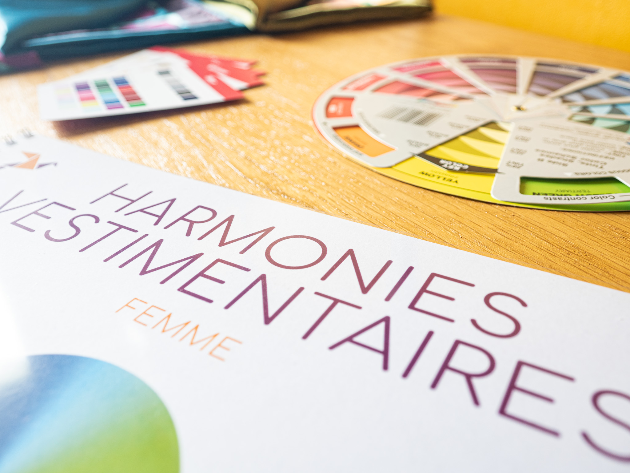 Book d'harmonies vestimentaires pour la séance colorimétrie